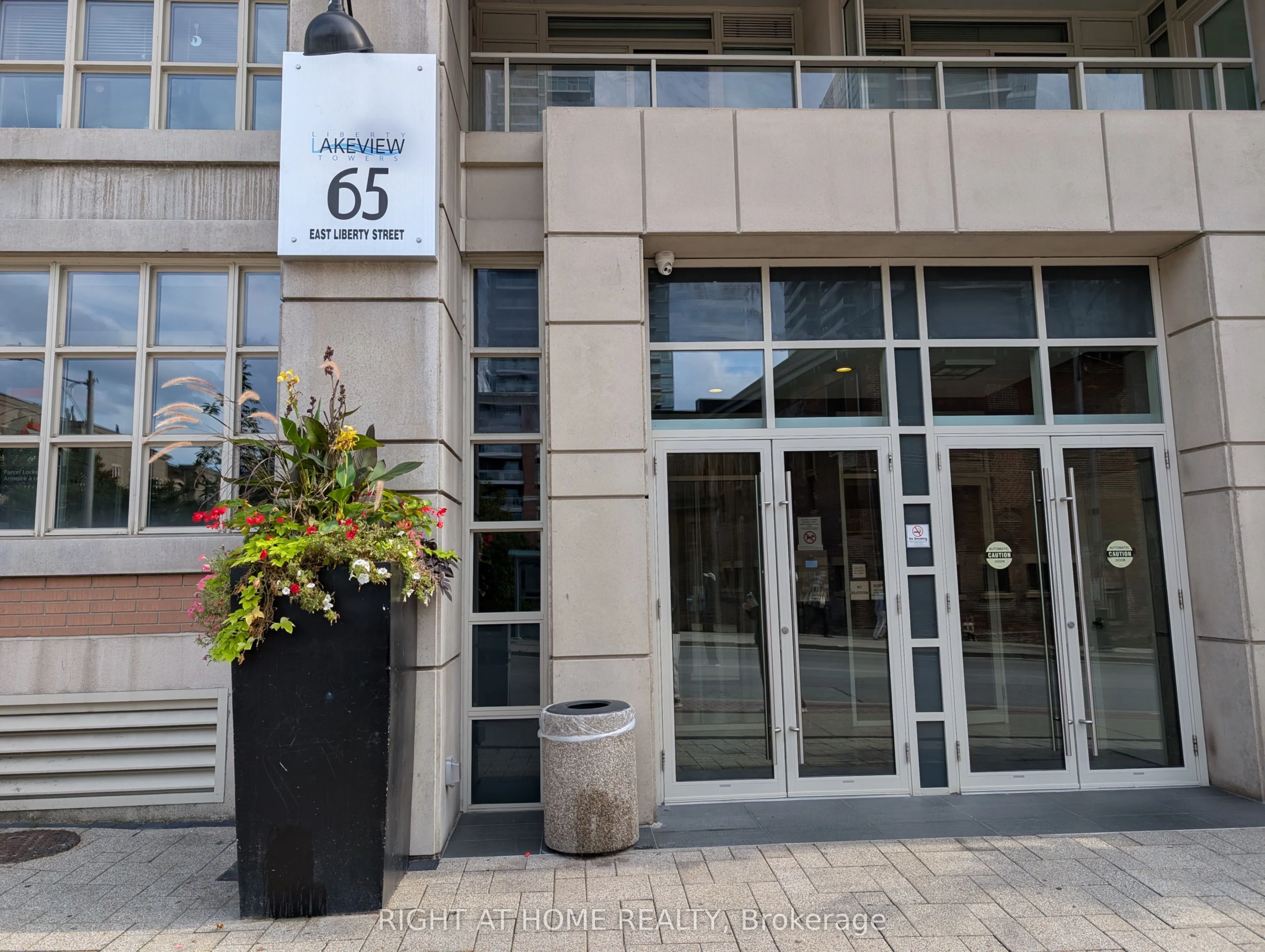 65 East Liberty Street #1108