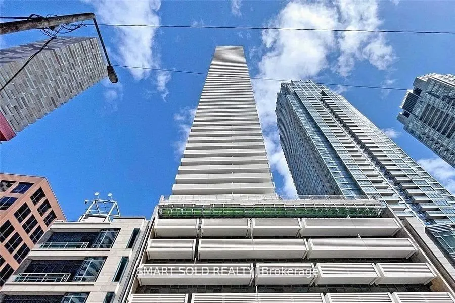 2221 Yonge Street #3103
