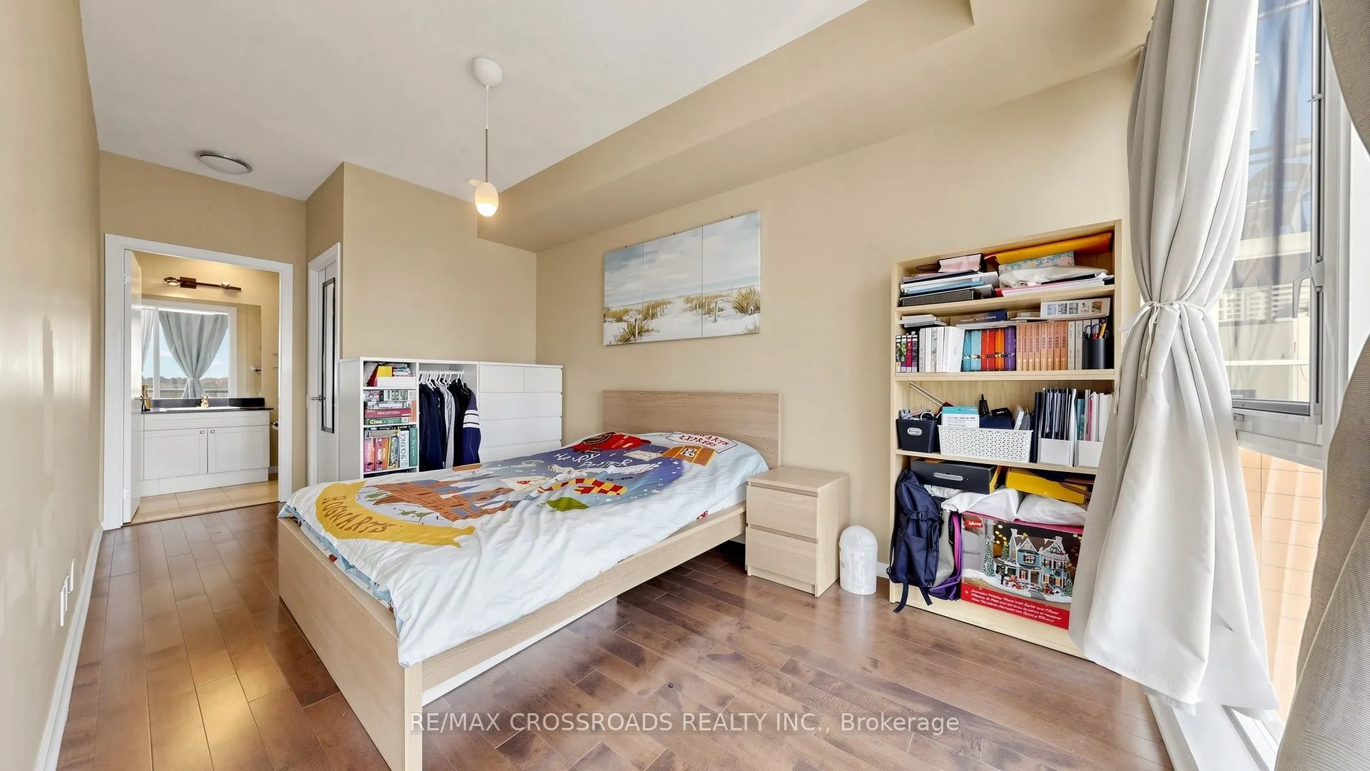 30 Canterbury Place #606