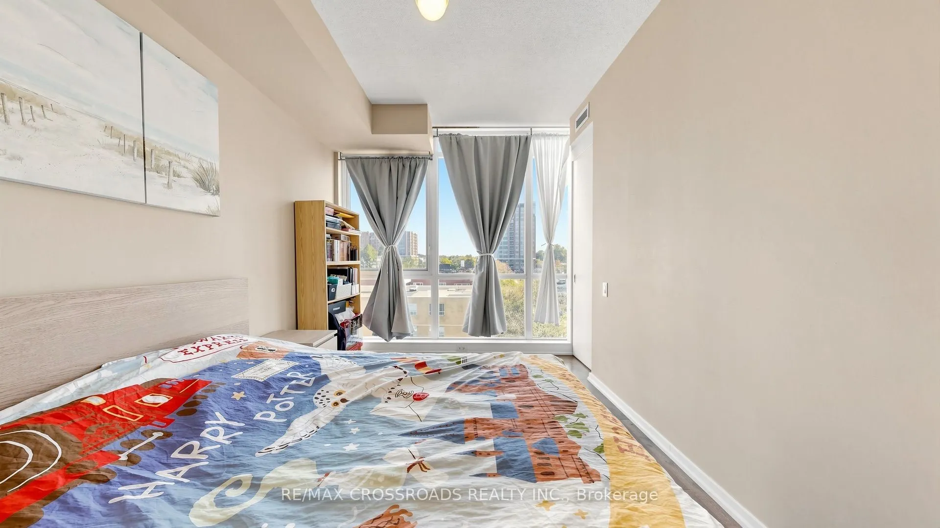 30 Canterbury Place #606