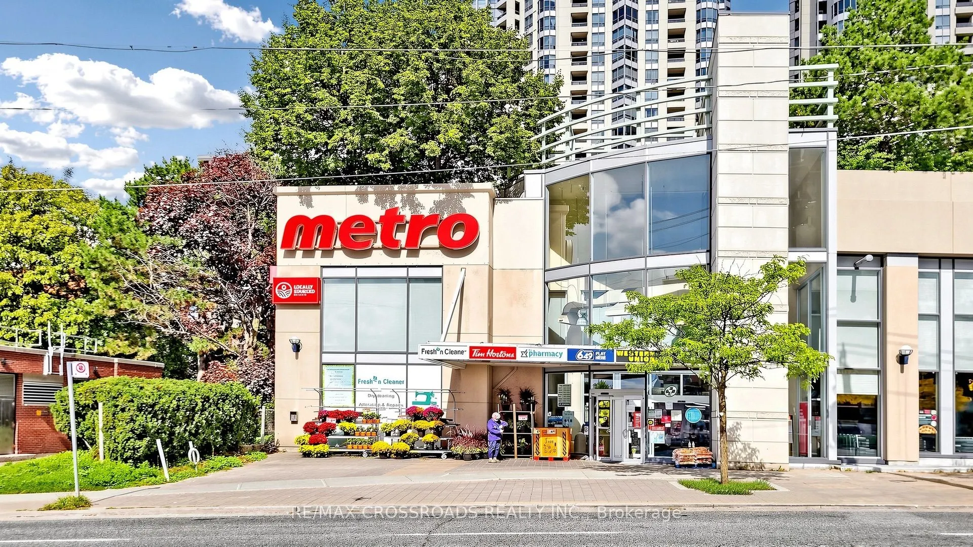 30 Canterbury Place #606