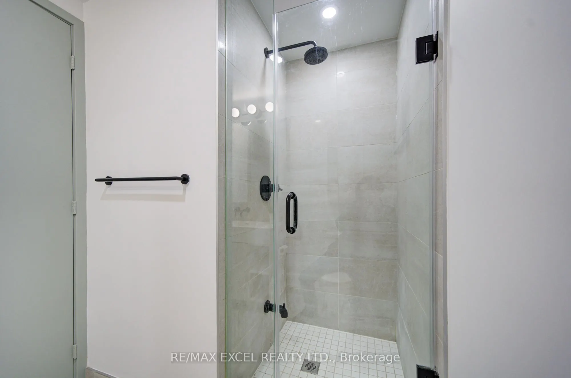 108 Peter Street #2708