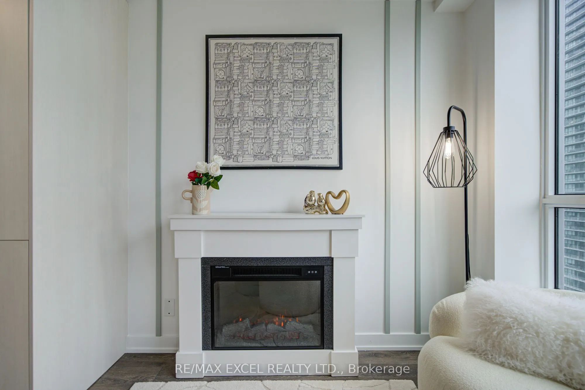 108 Peter Street #2708