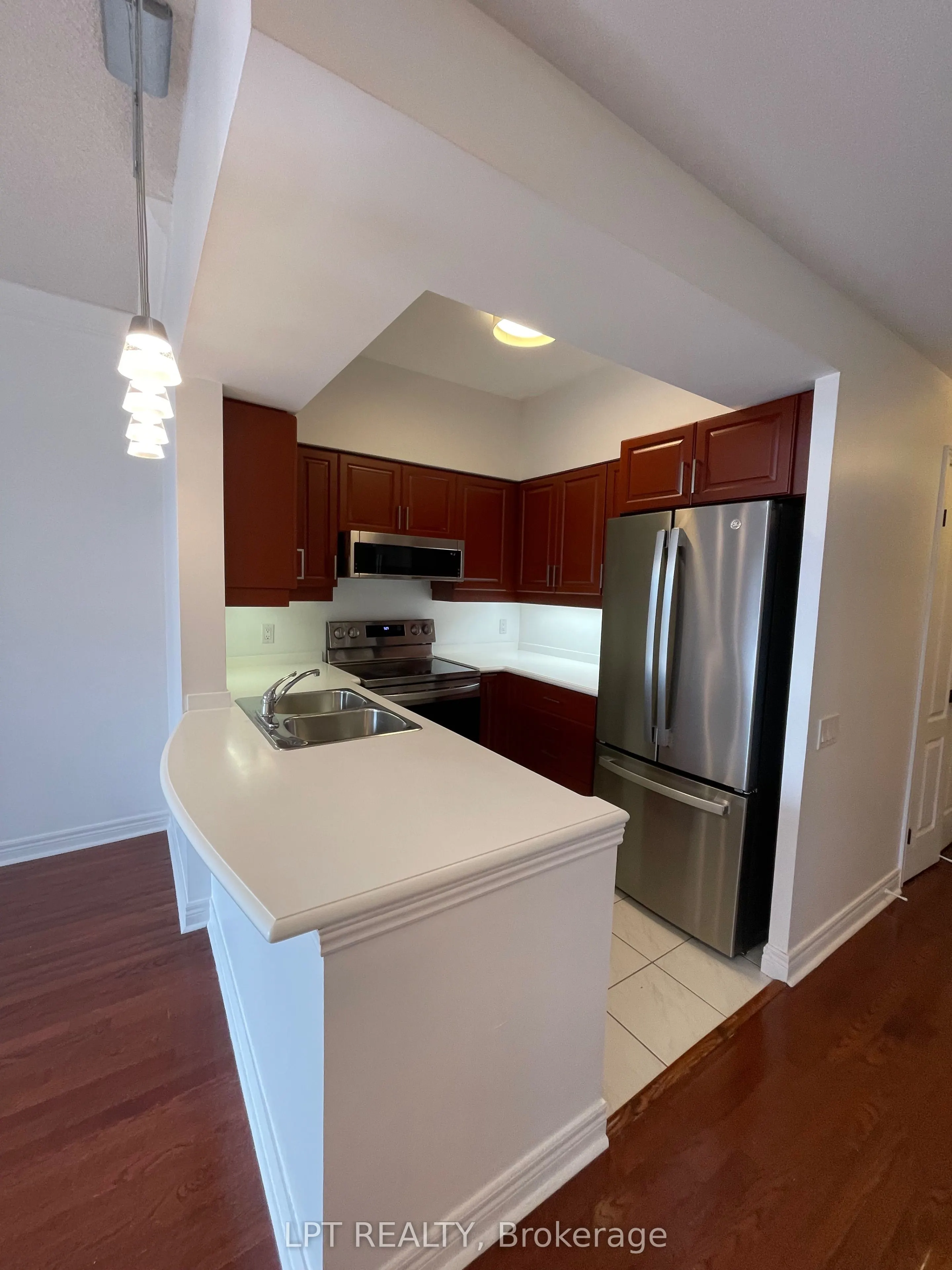 2 Edith Drive #308