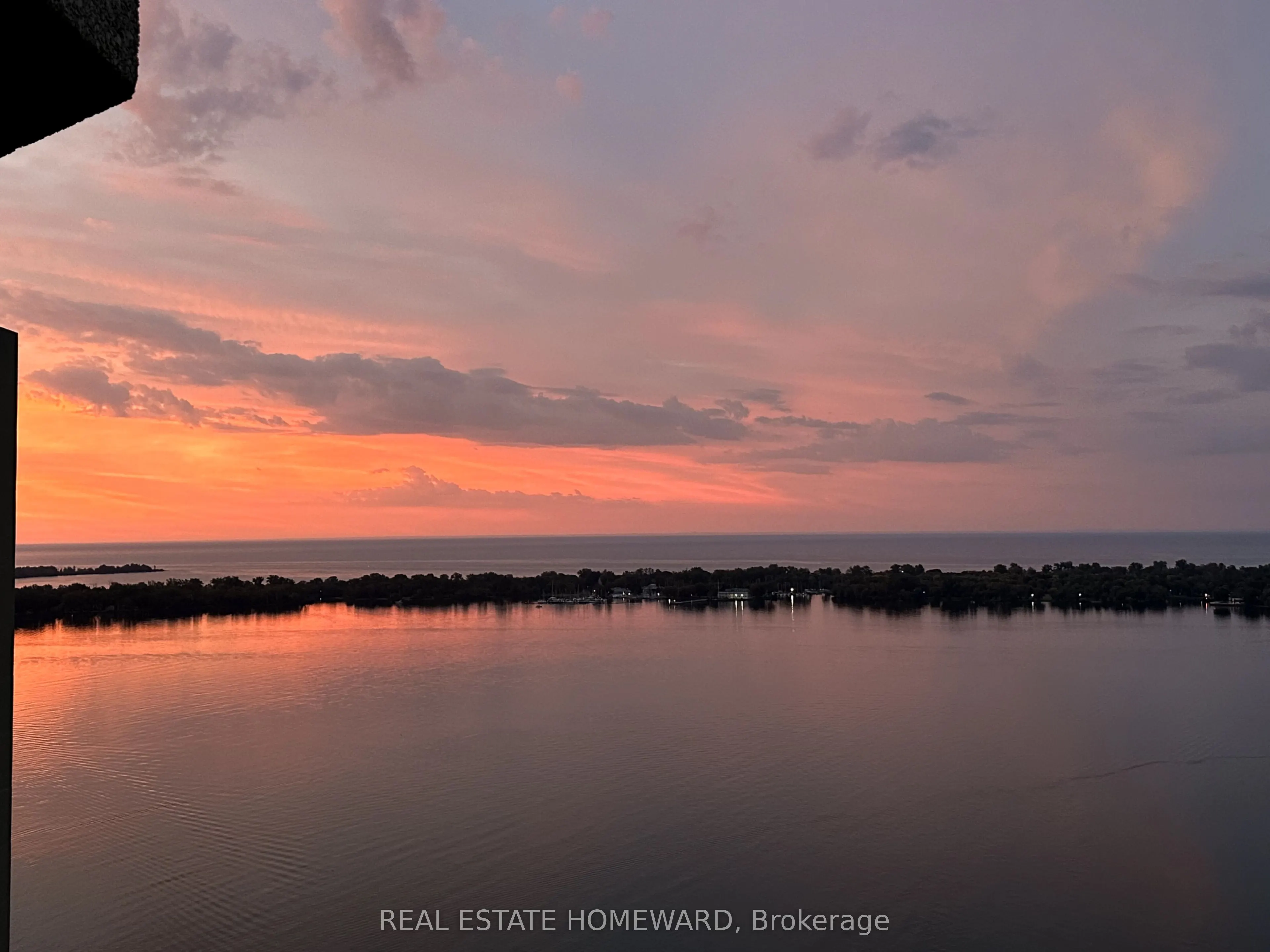 55 Harbour Square #3612