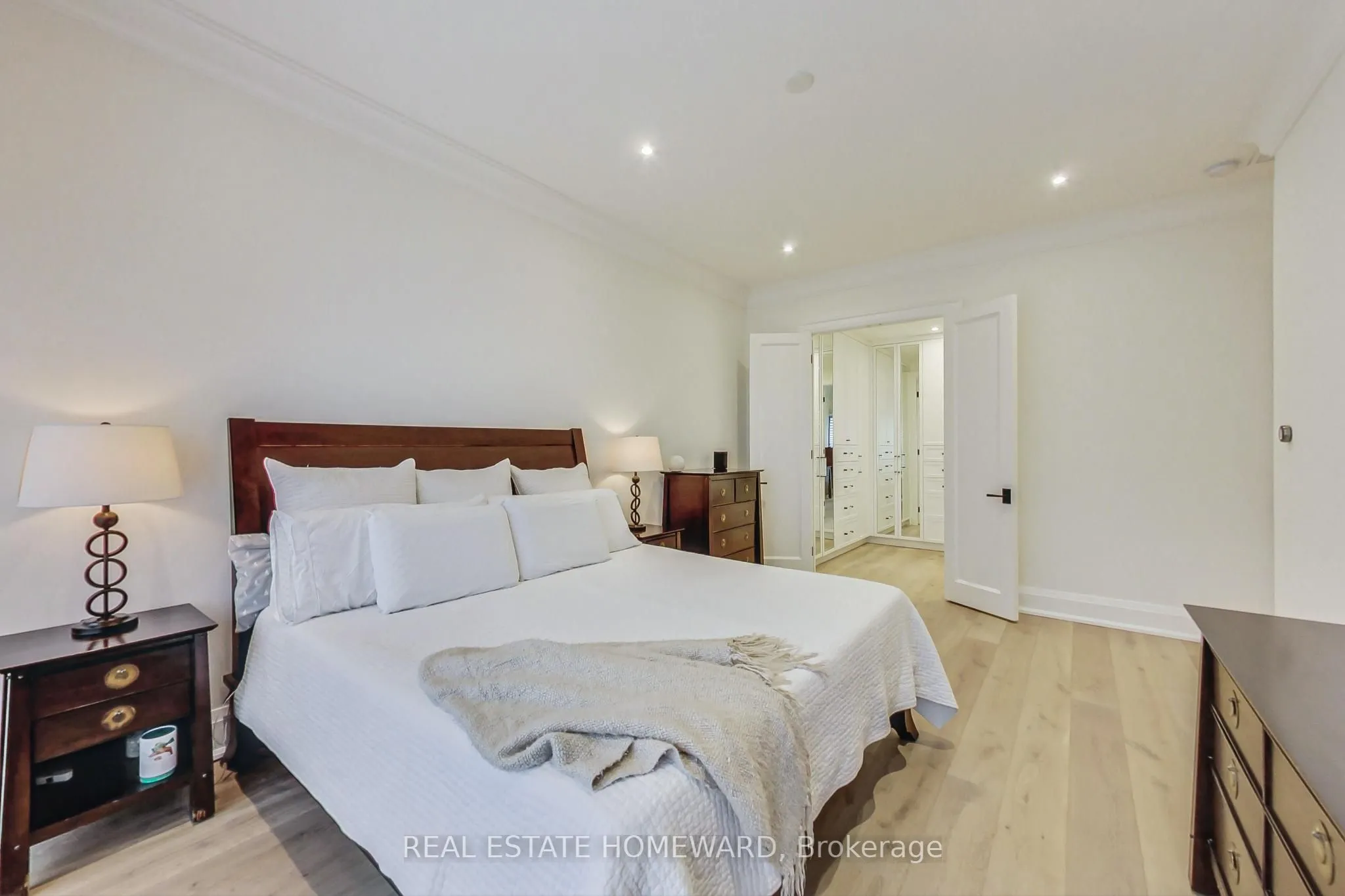 55 Harbour Square #3612