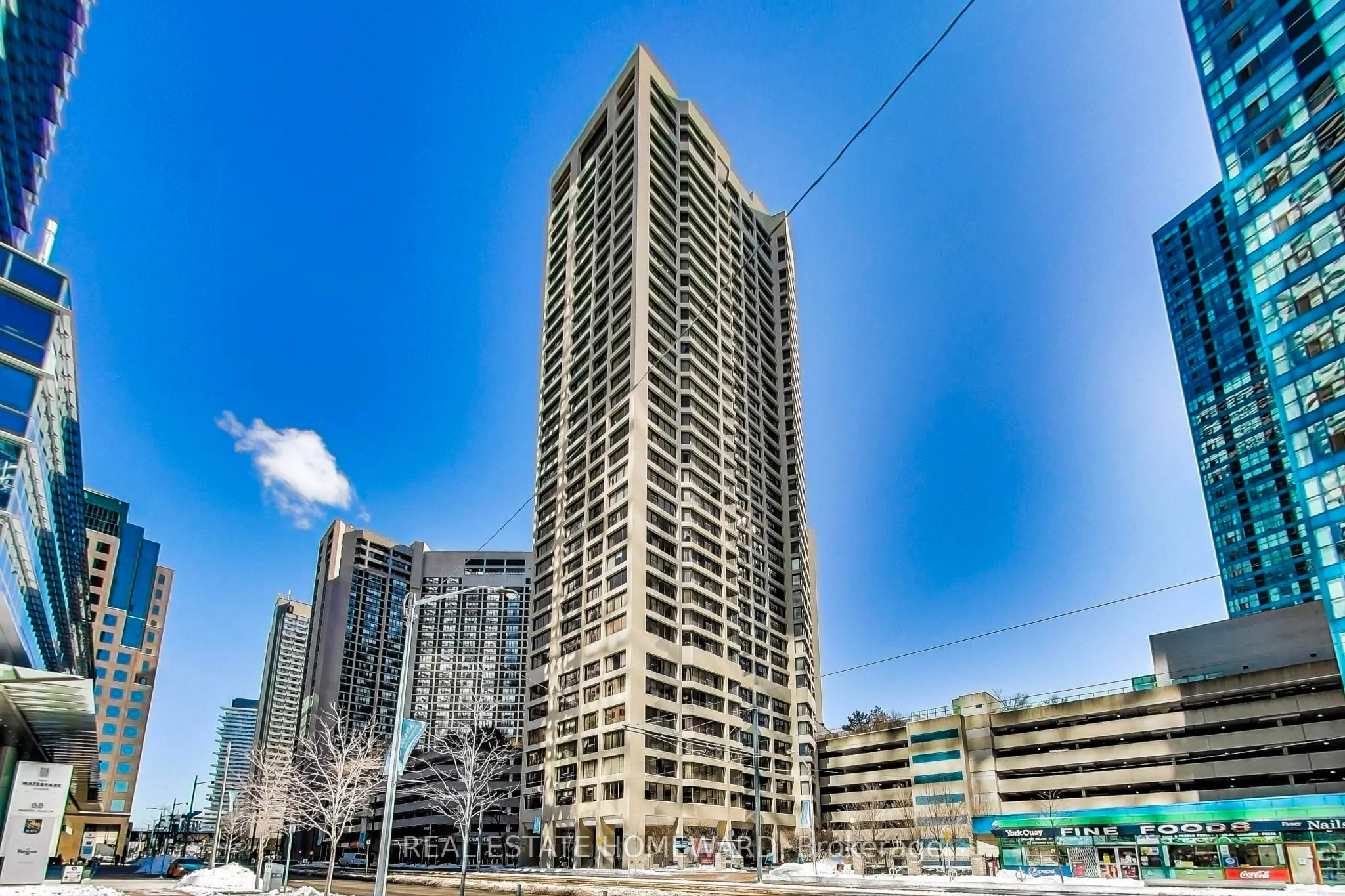 55 Harbour Square #3612