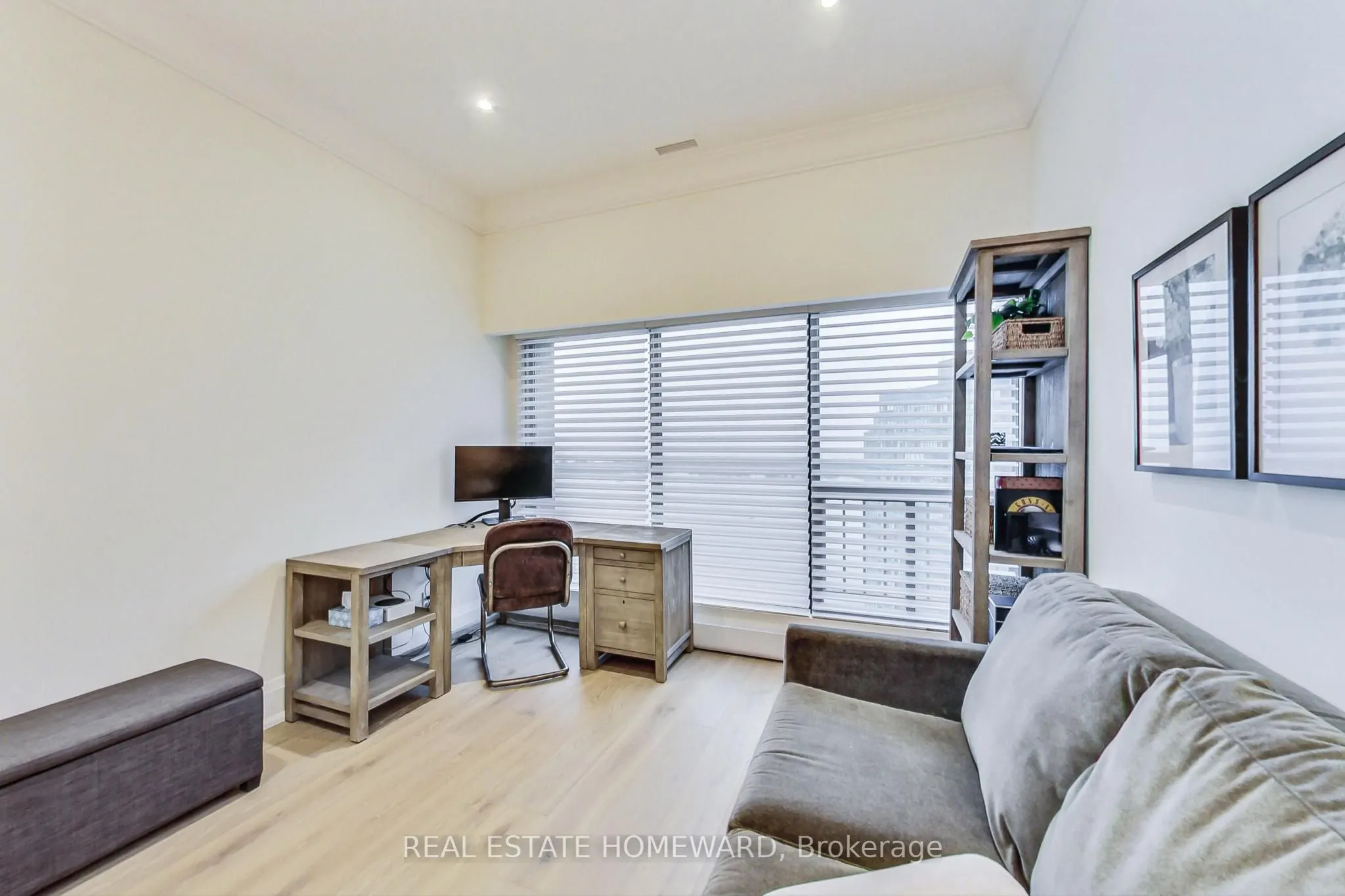 55 Harbour Square #3612