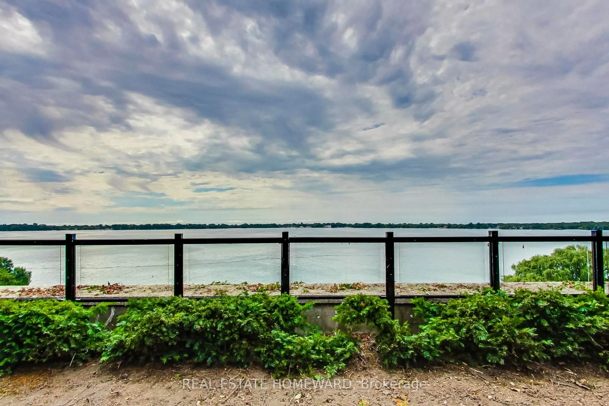 55 Harbour Square #3612