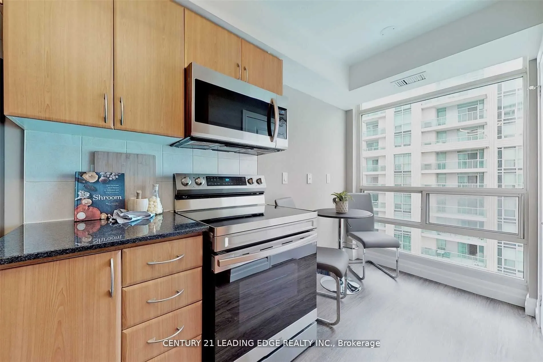35 BALES Avenue #2211