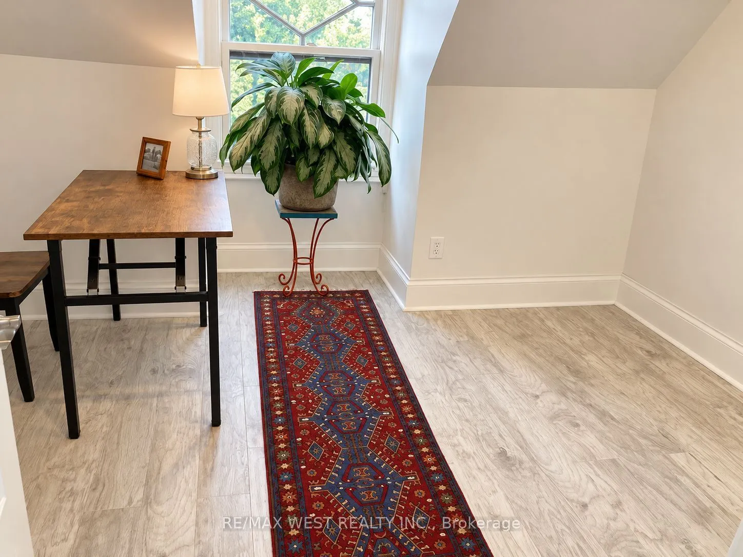 301 Dupont Street