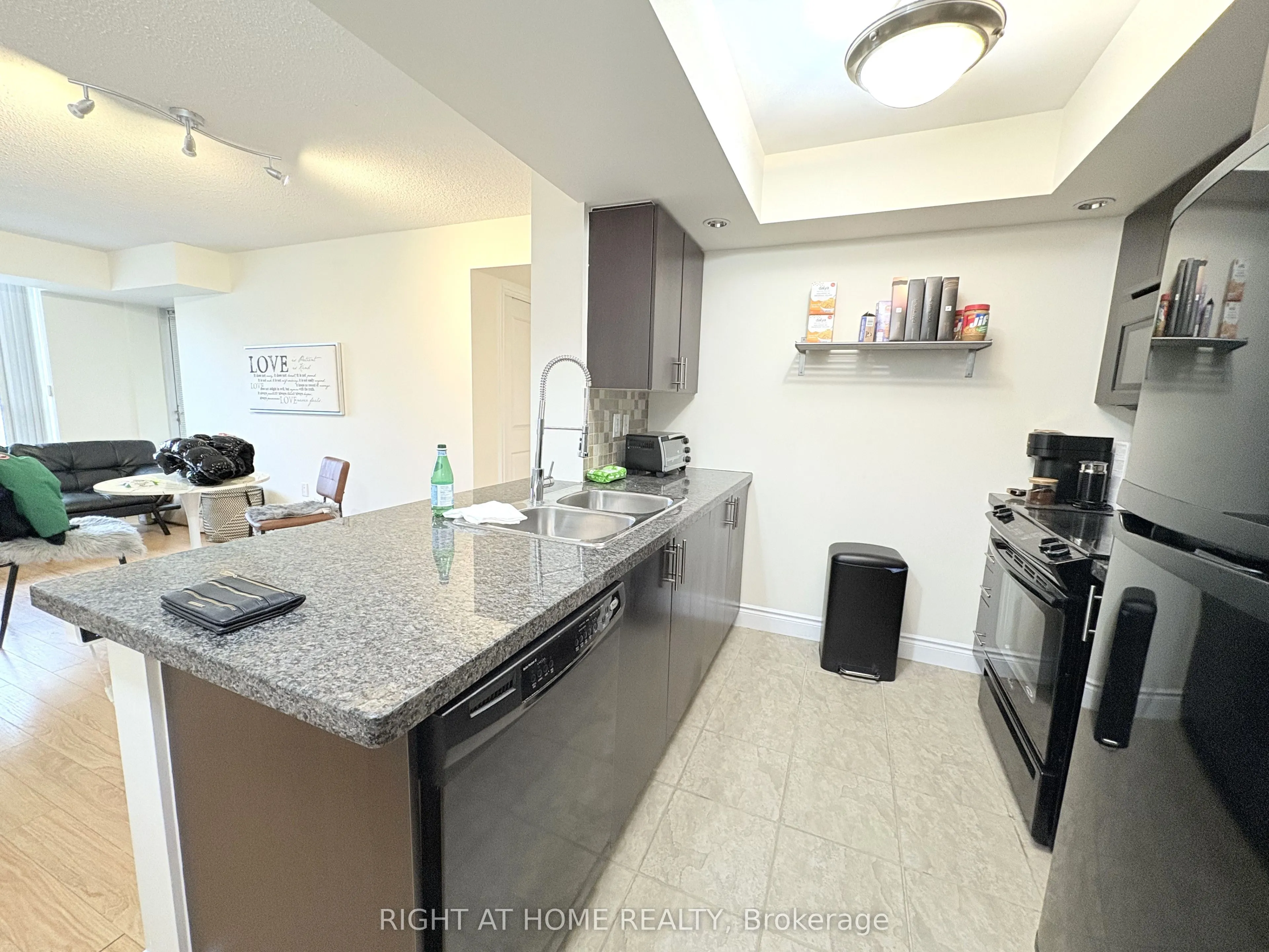 500 Doris Avenue #1621