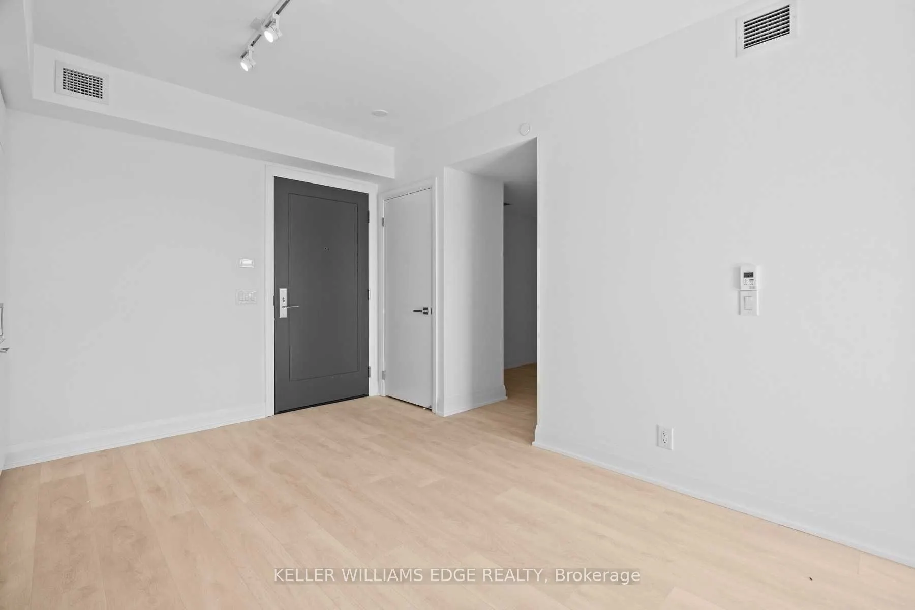 33 Frederick Todd Way #507