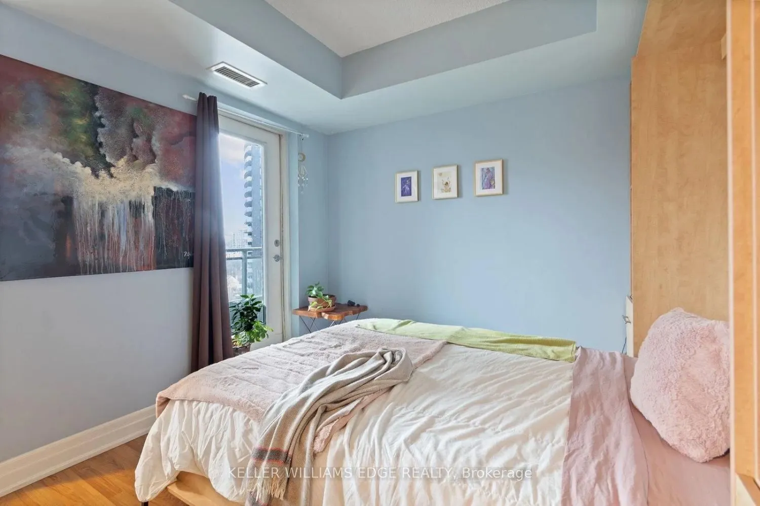 8 Scollard Street #1408