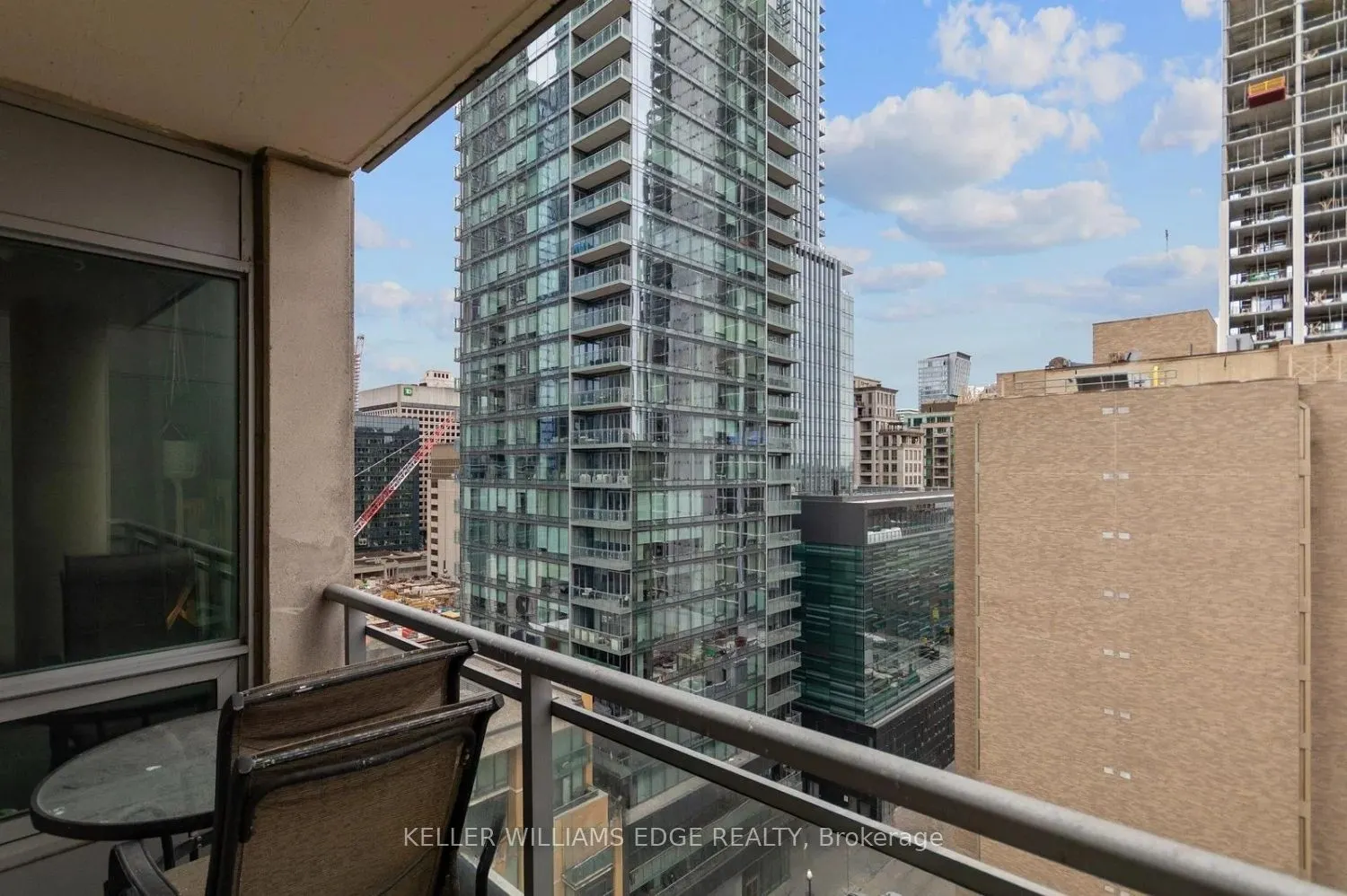 8 Scollard Street #1408