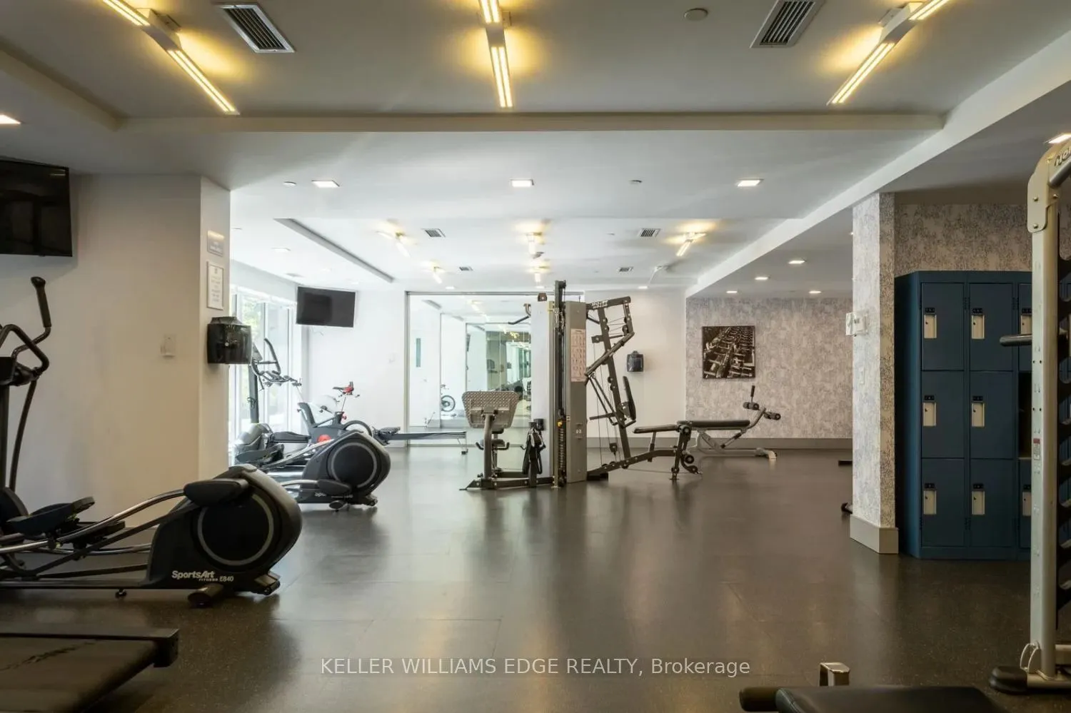 58 Orchard View Boulevard #707
