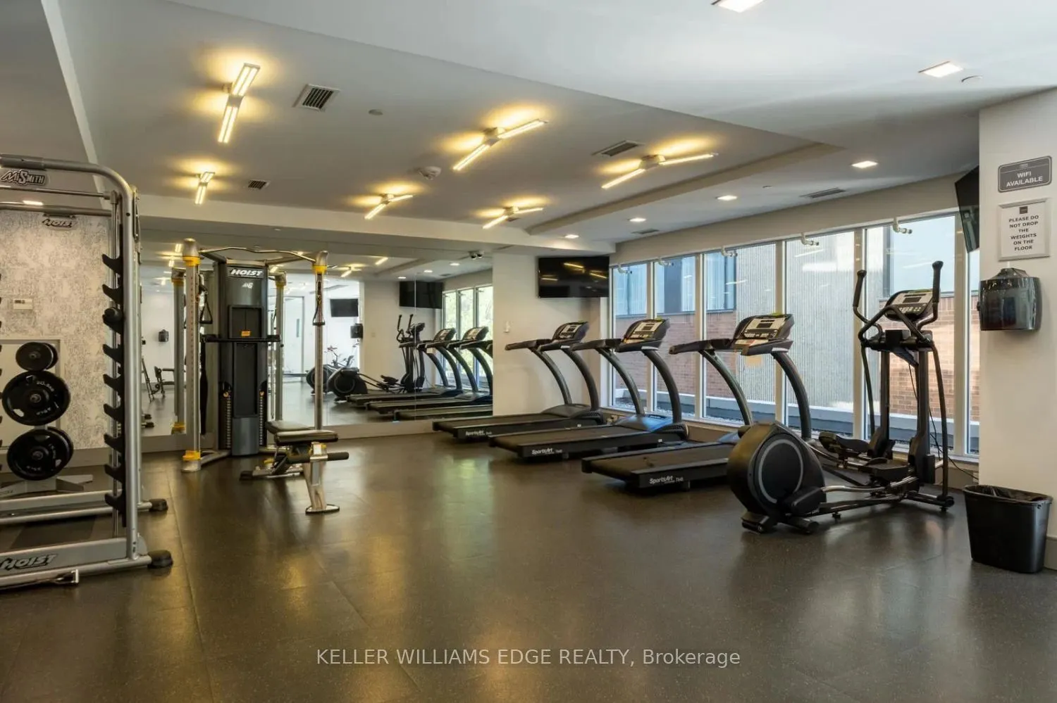 58 Orchard View Boulevard #707