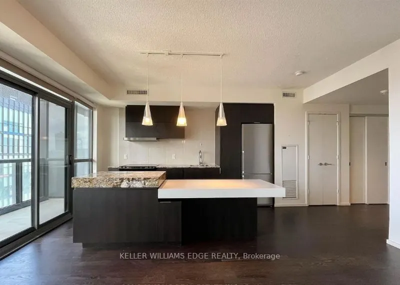 101 Charles Street E #2809