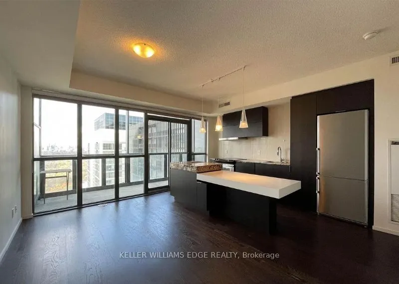 101 Charles Street E #2809