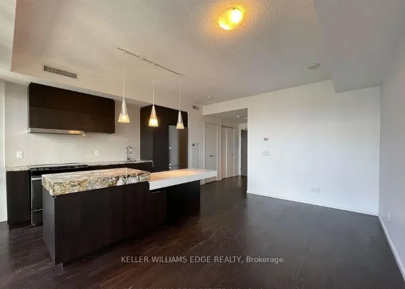 101 Charles Street E #2809