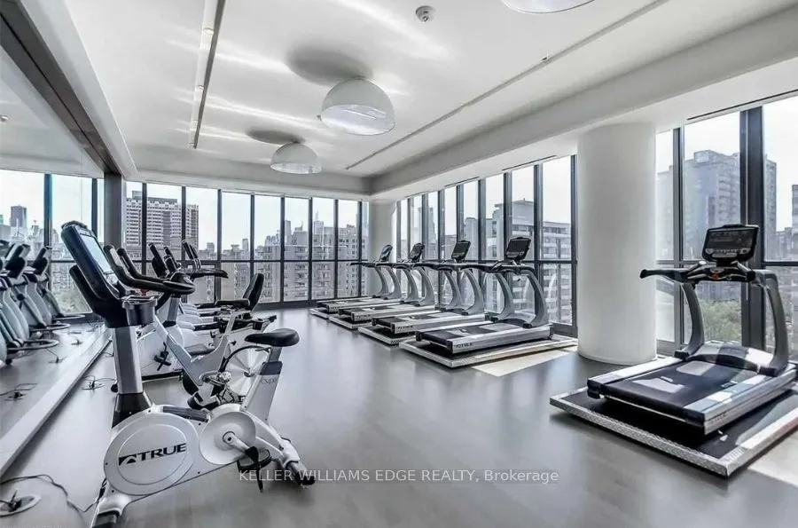101 Charles Street E #2809