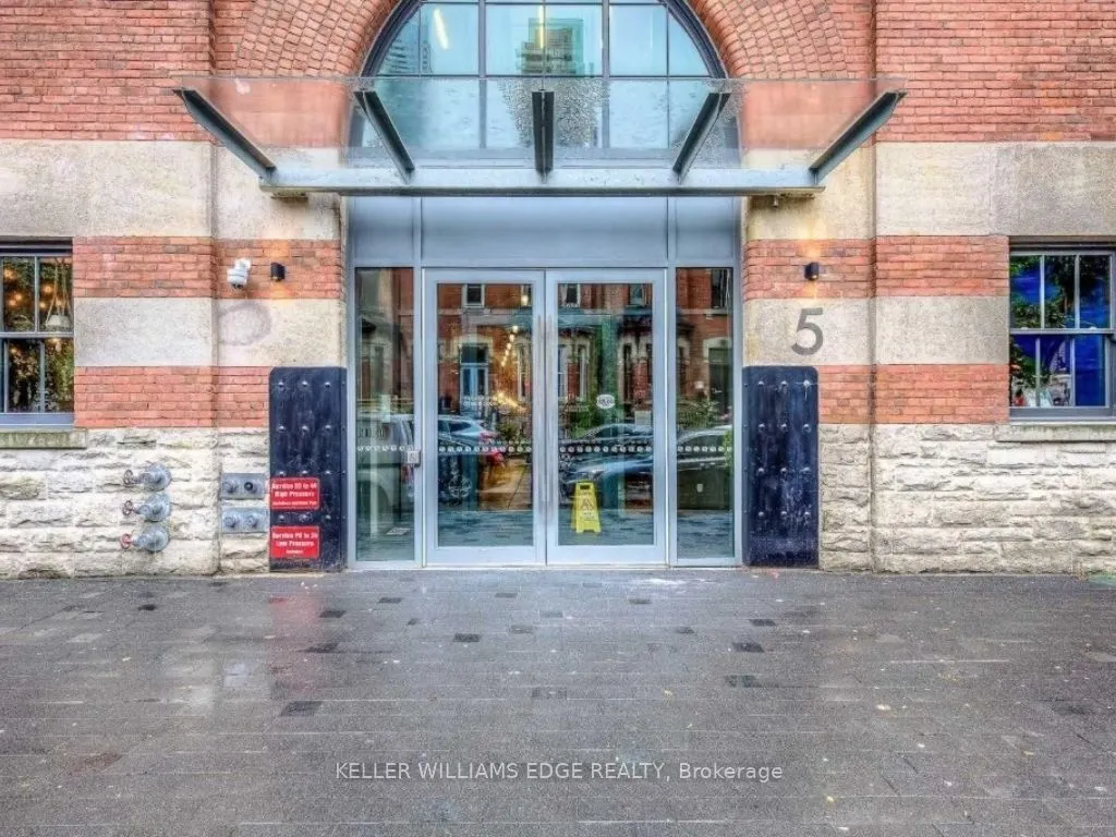 5 St. Joseph Street #2605