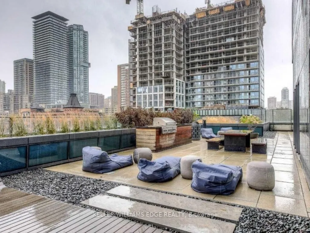 5 St. Joseph Street #2605