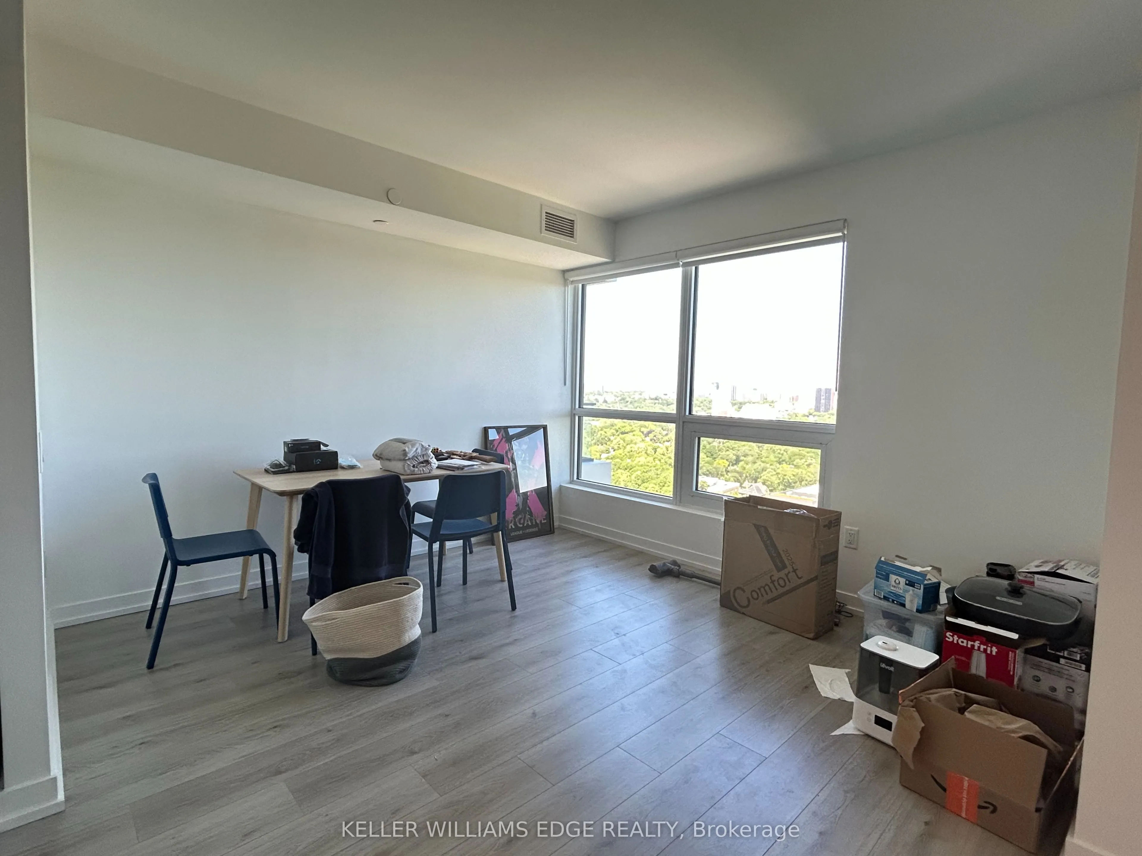 395 Bloor Street E #2407
