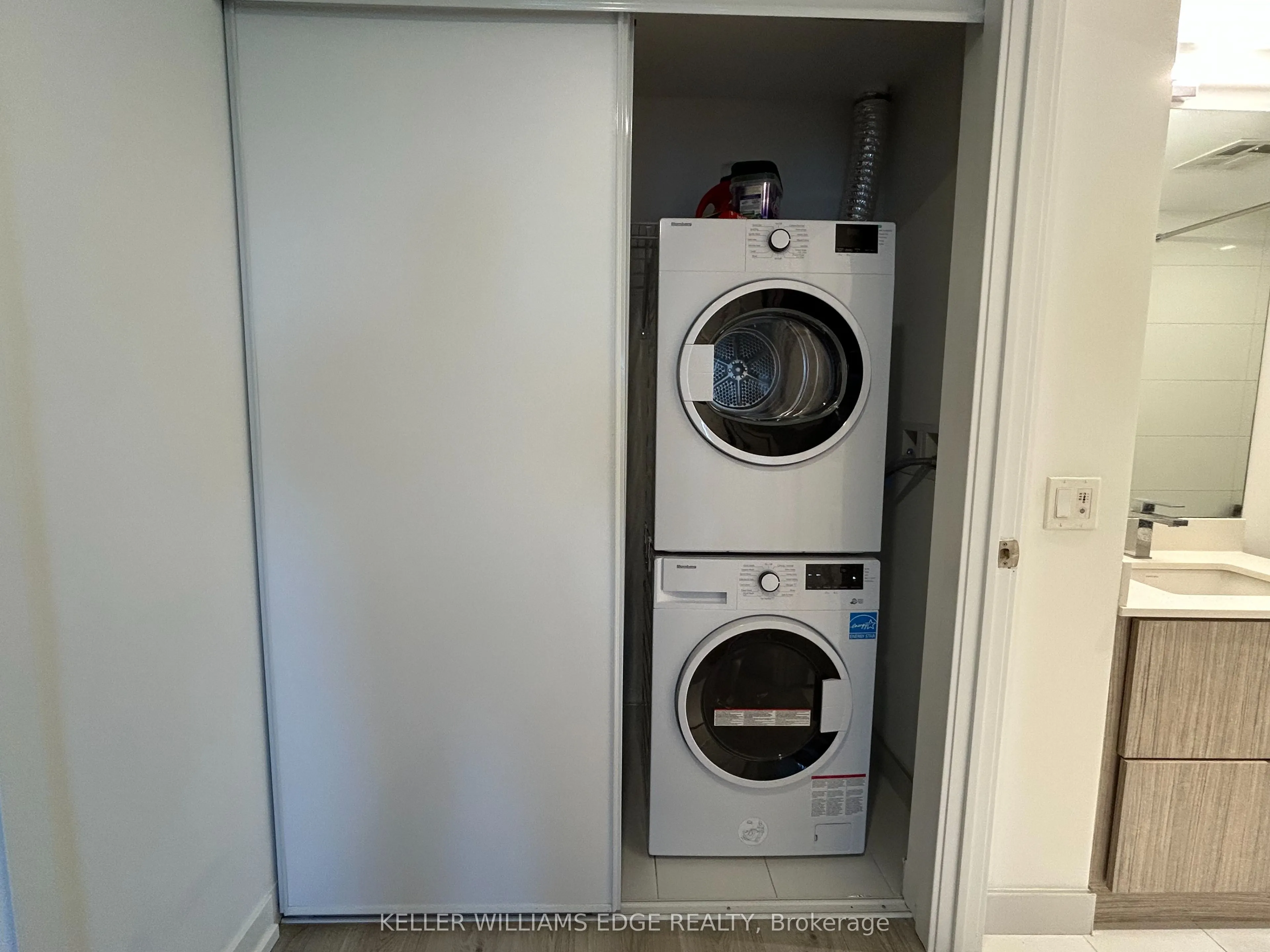 395 Bloor Street E #2407