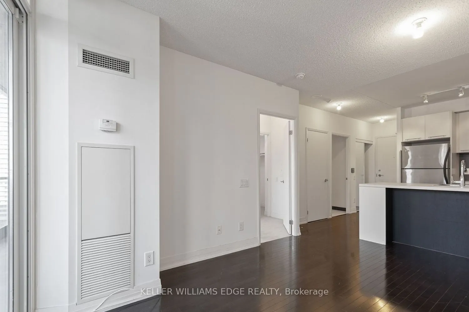 25 Carlton Street #2308