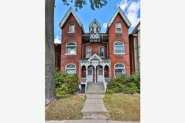 112 Baldwin Street