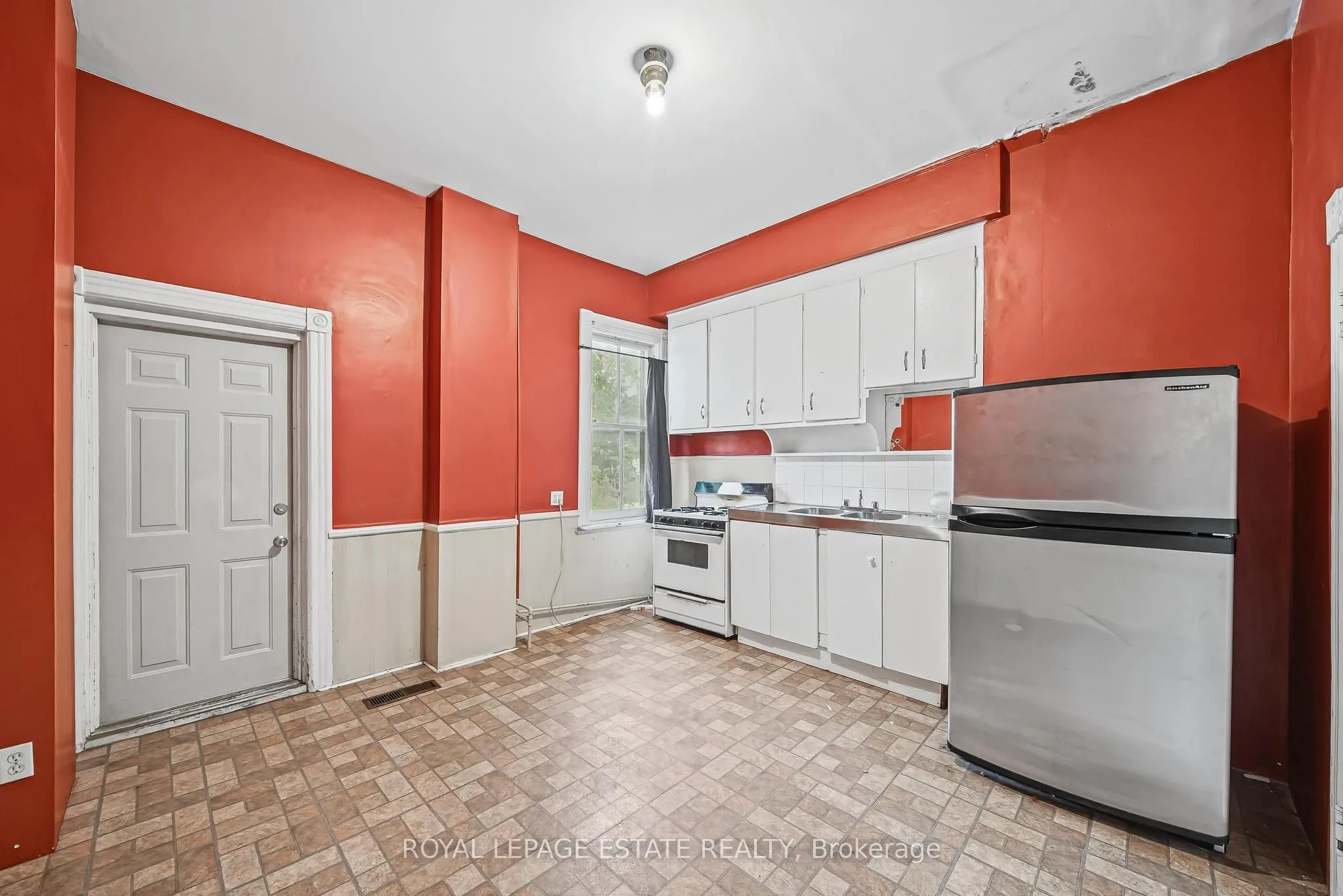 110-112 Baldwin Street