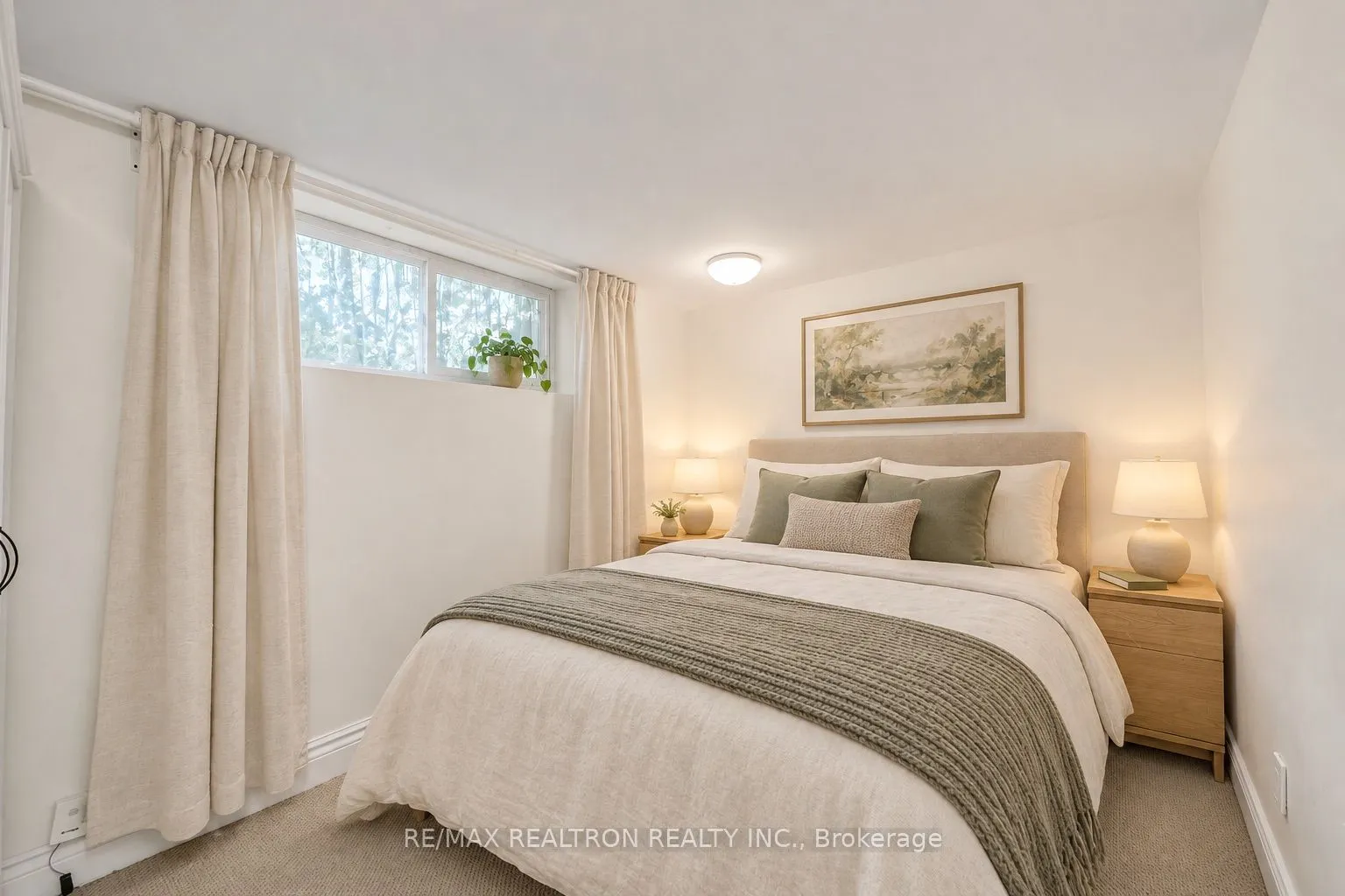 79 Paperbirch Drive