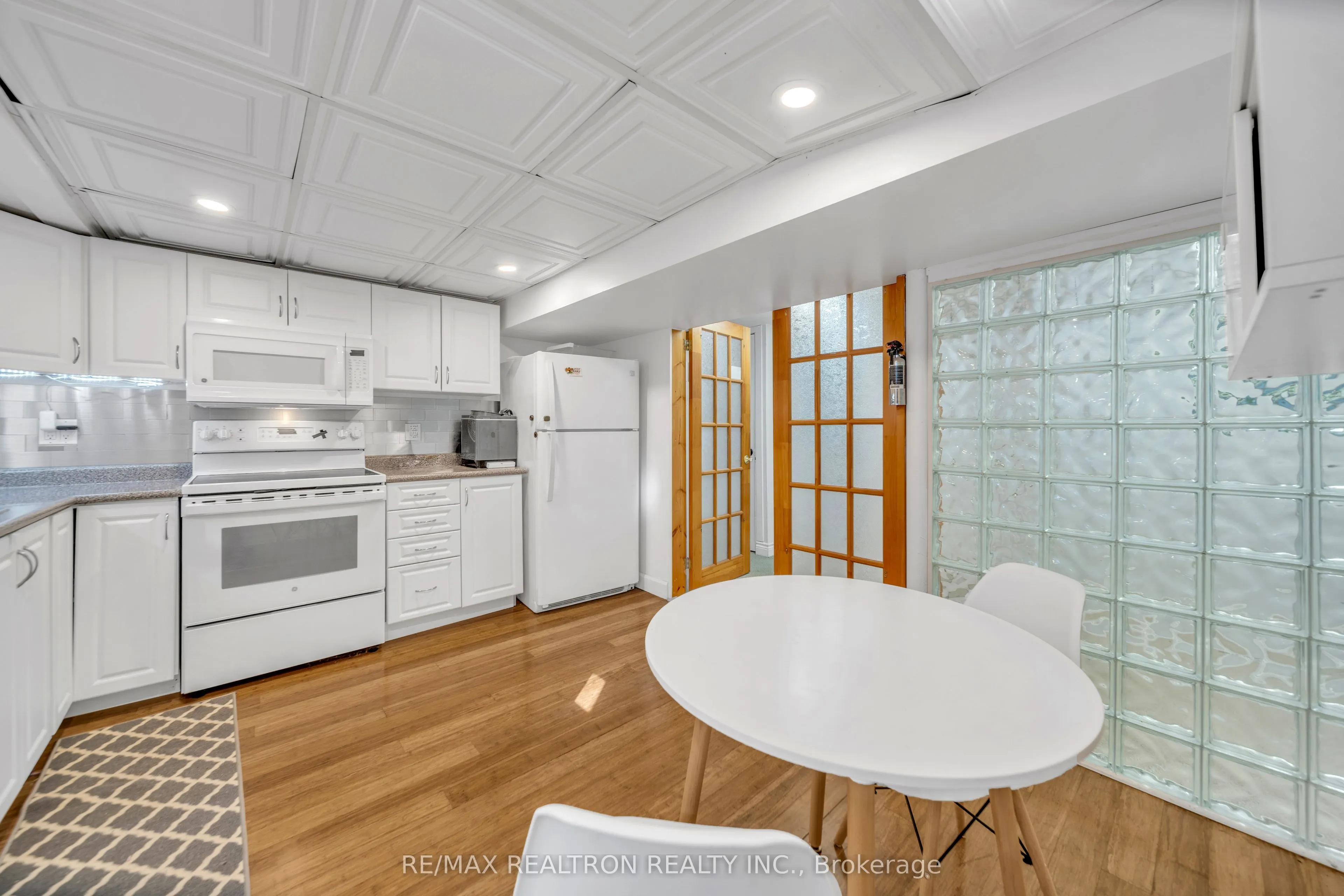 79 Paperbirch Drive