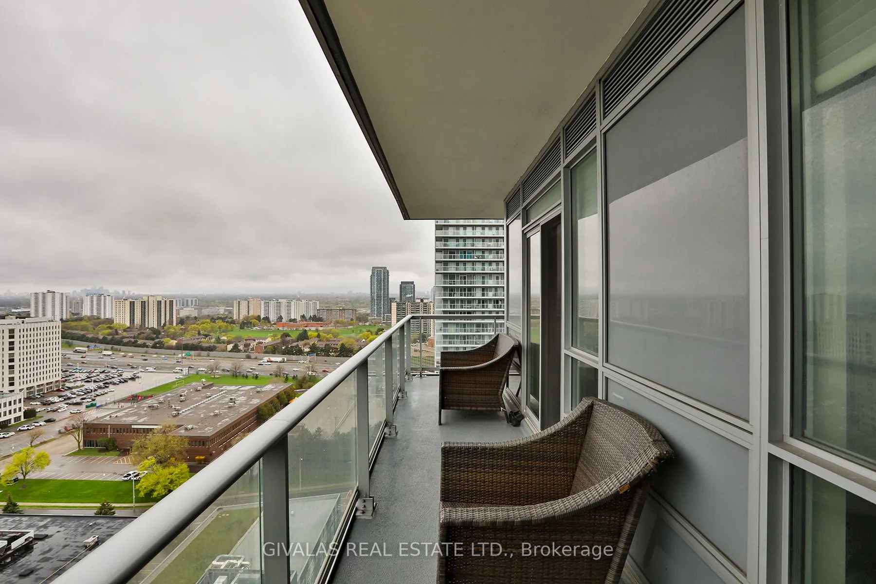 30 Herons Hill Way #2110