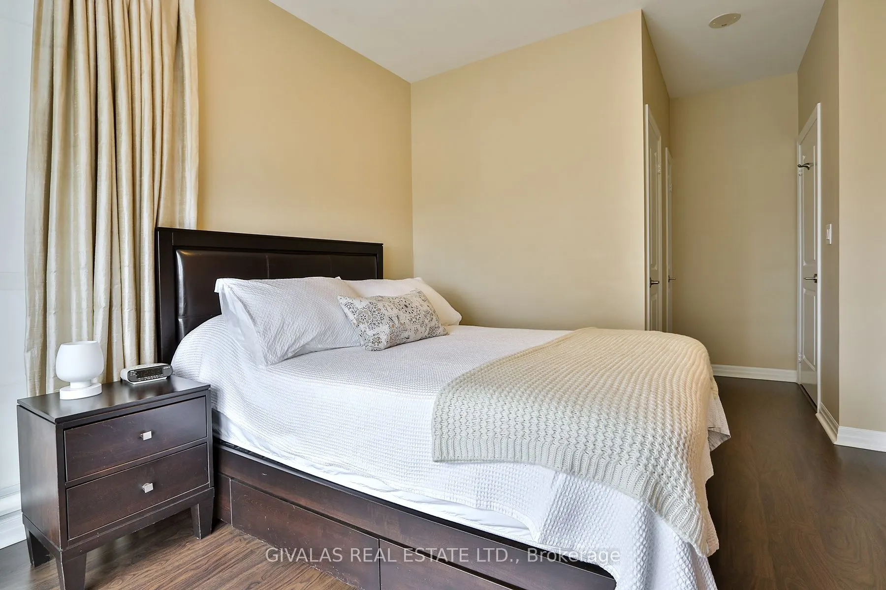 30 Herons Hill Way #2110
