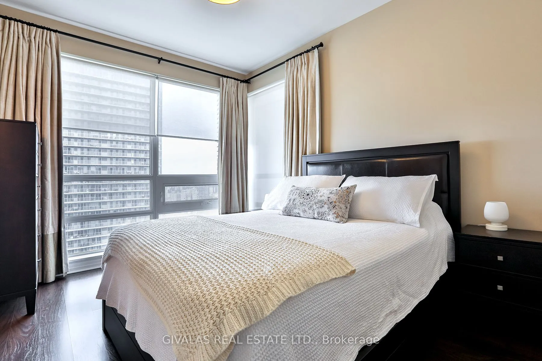 30 Herons Hill Way #2110