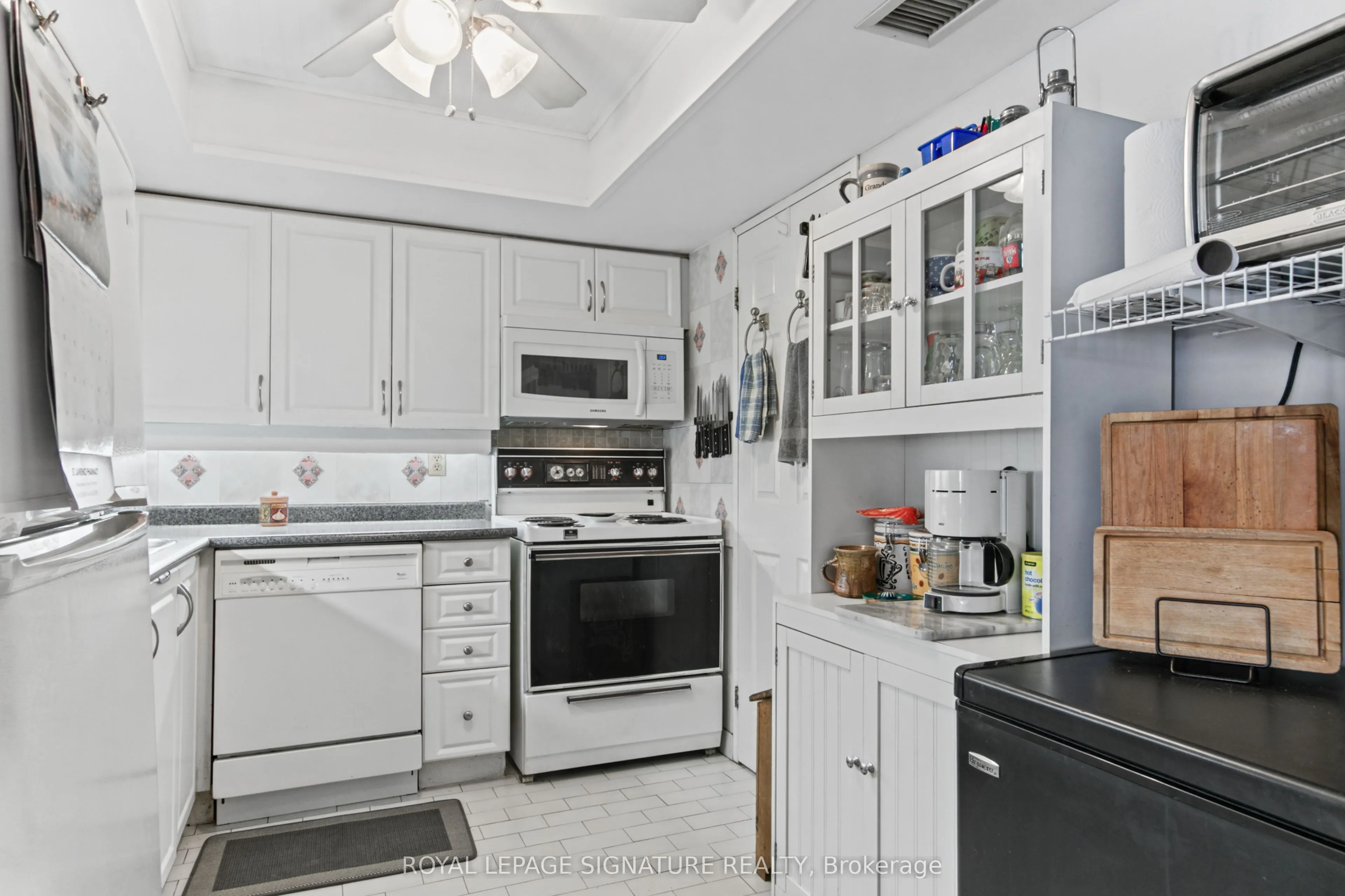 65 Scadding Avenue #722