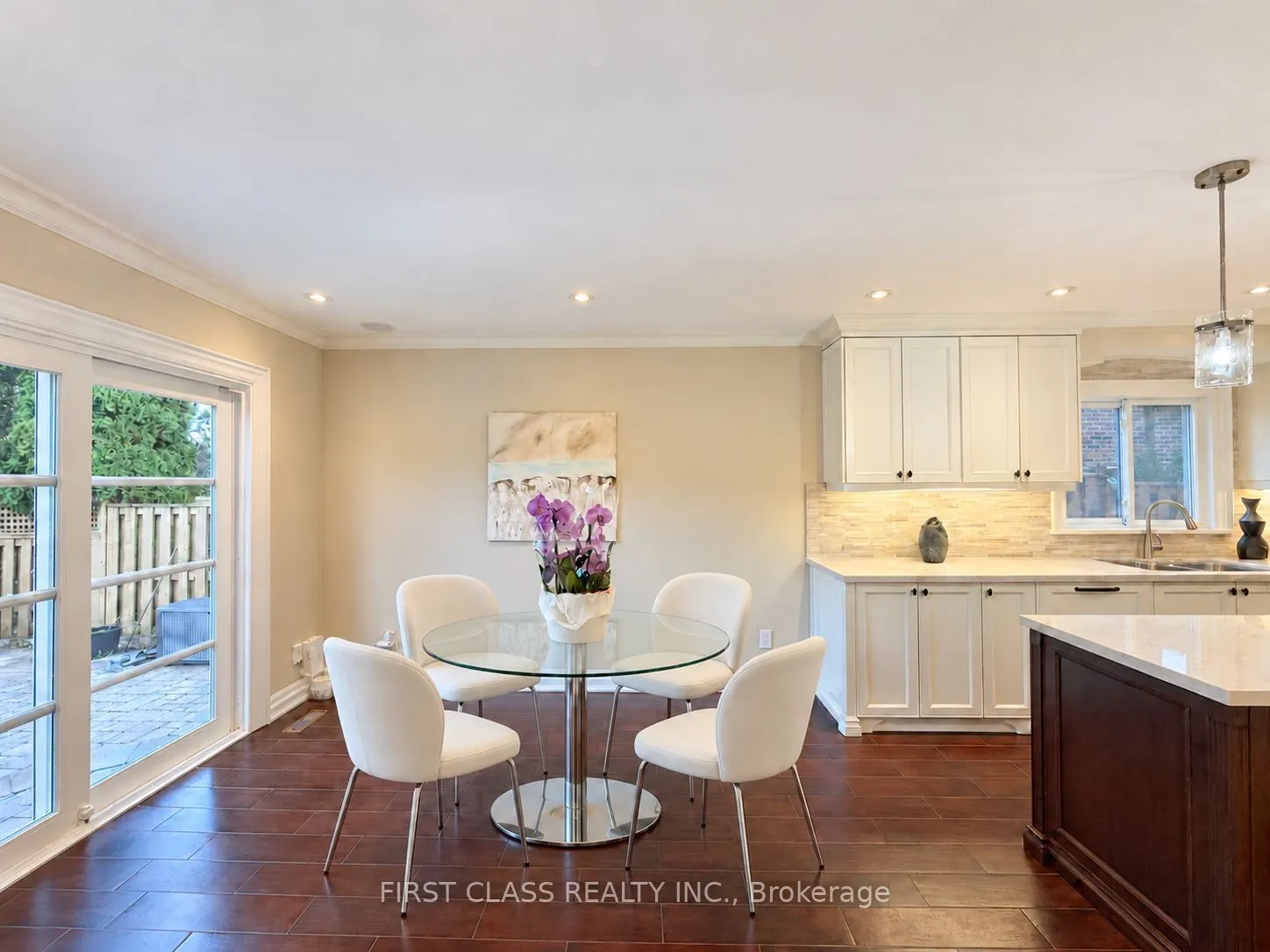 54 Magpie Crescent