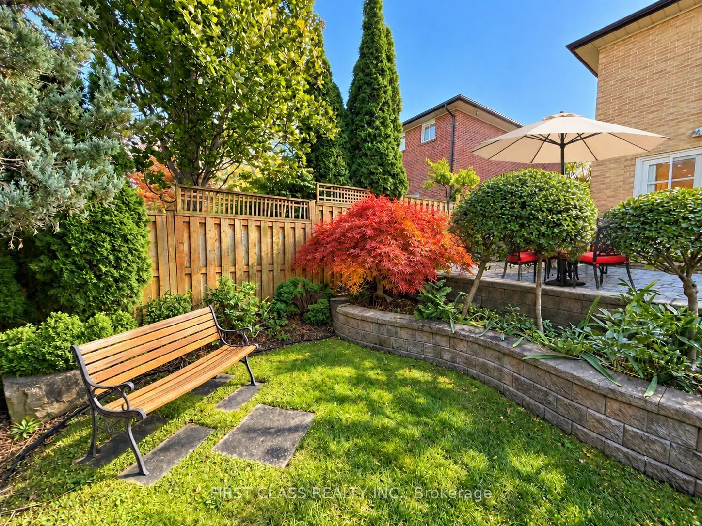 54 Magpie Crescent