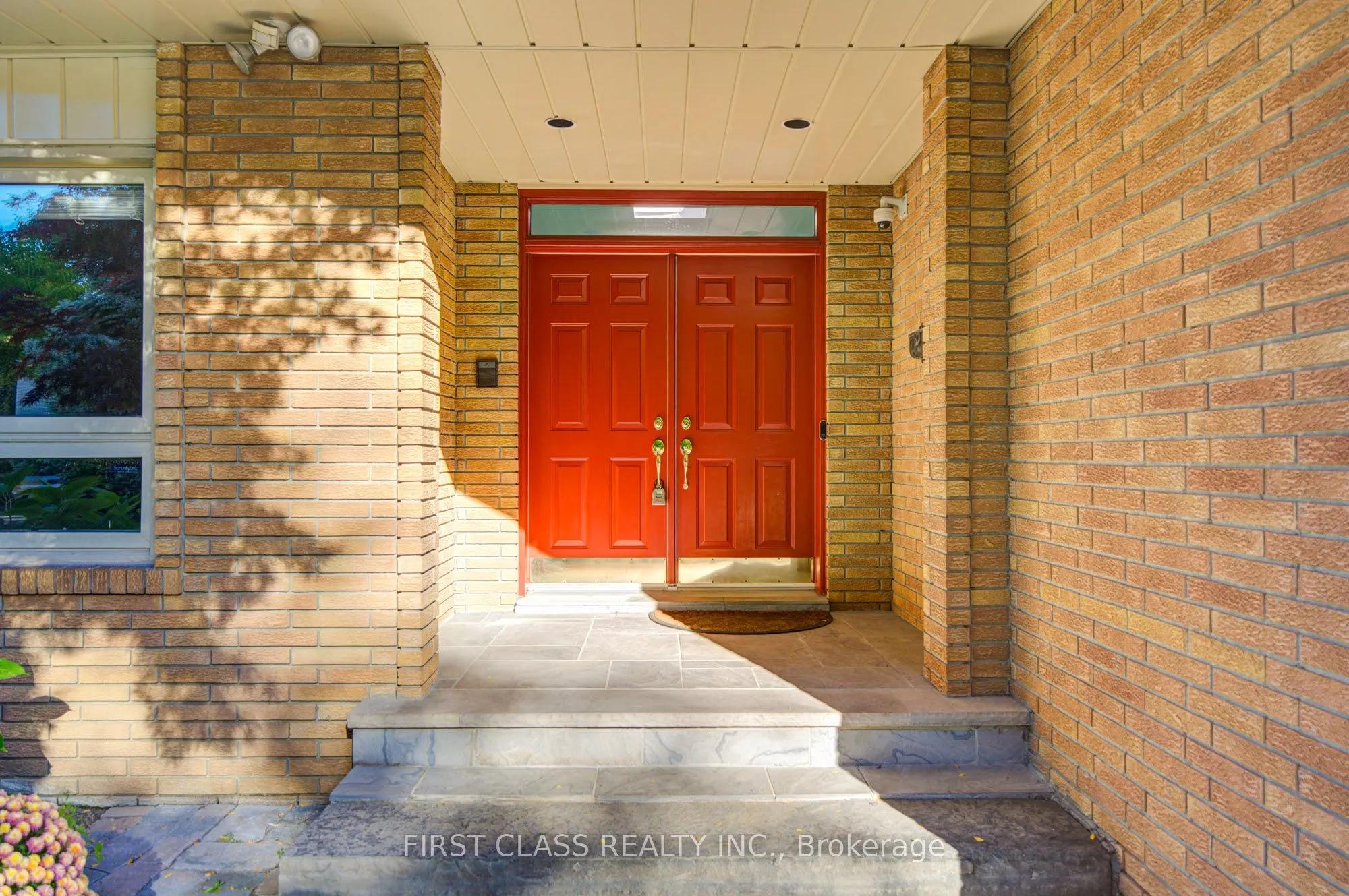 54 Magpie Crescent