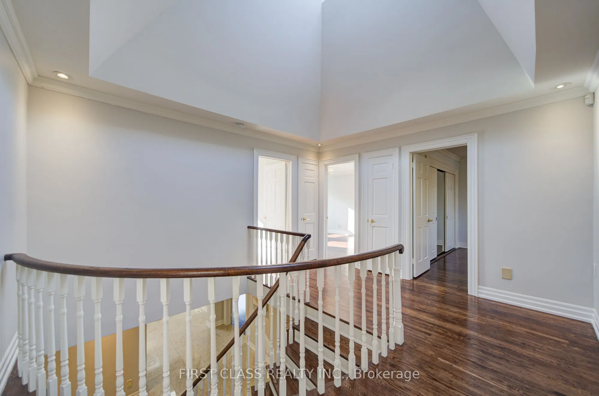 54 Magpie Crescent