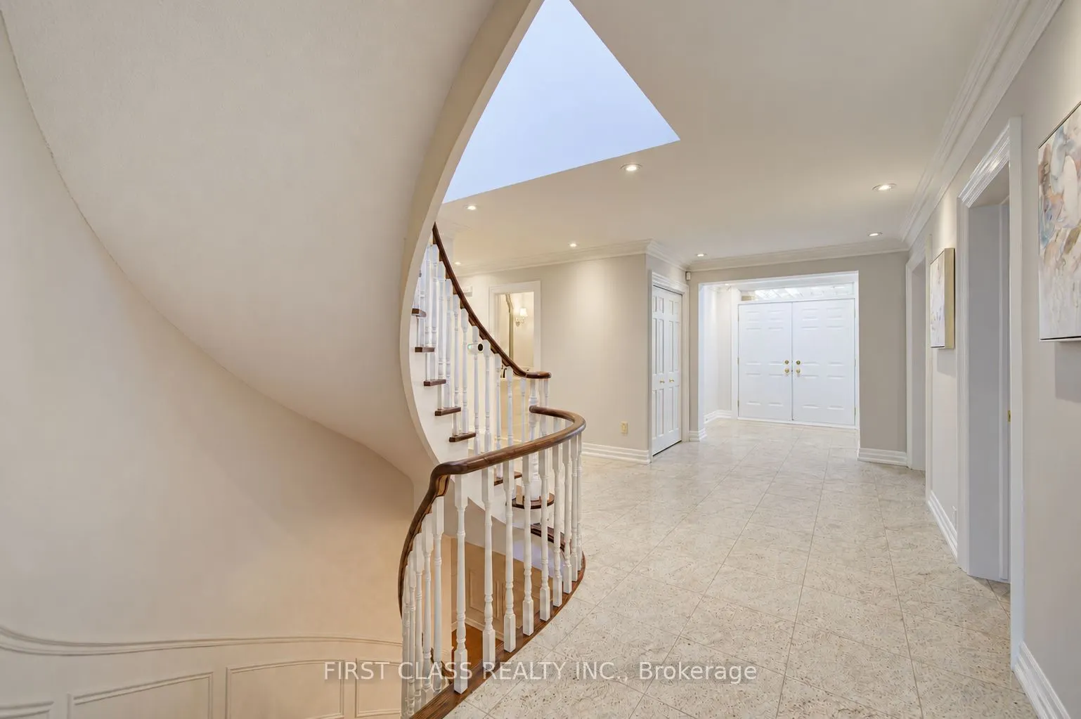 54 Magpie Crescent