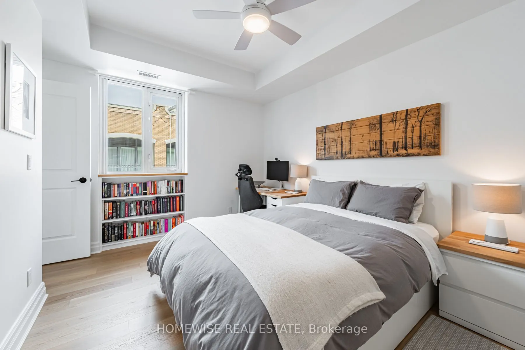 11 Soho Street #403