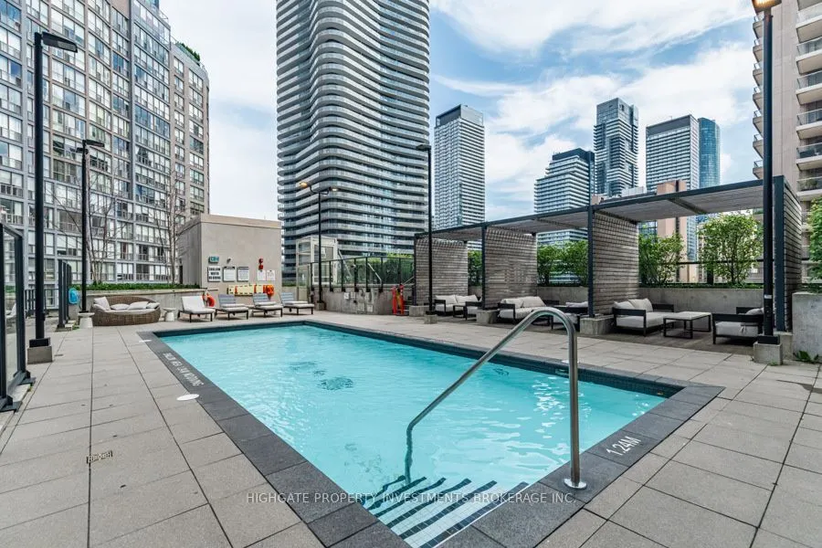 955 Bay Street #2711