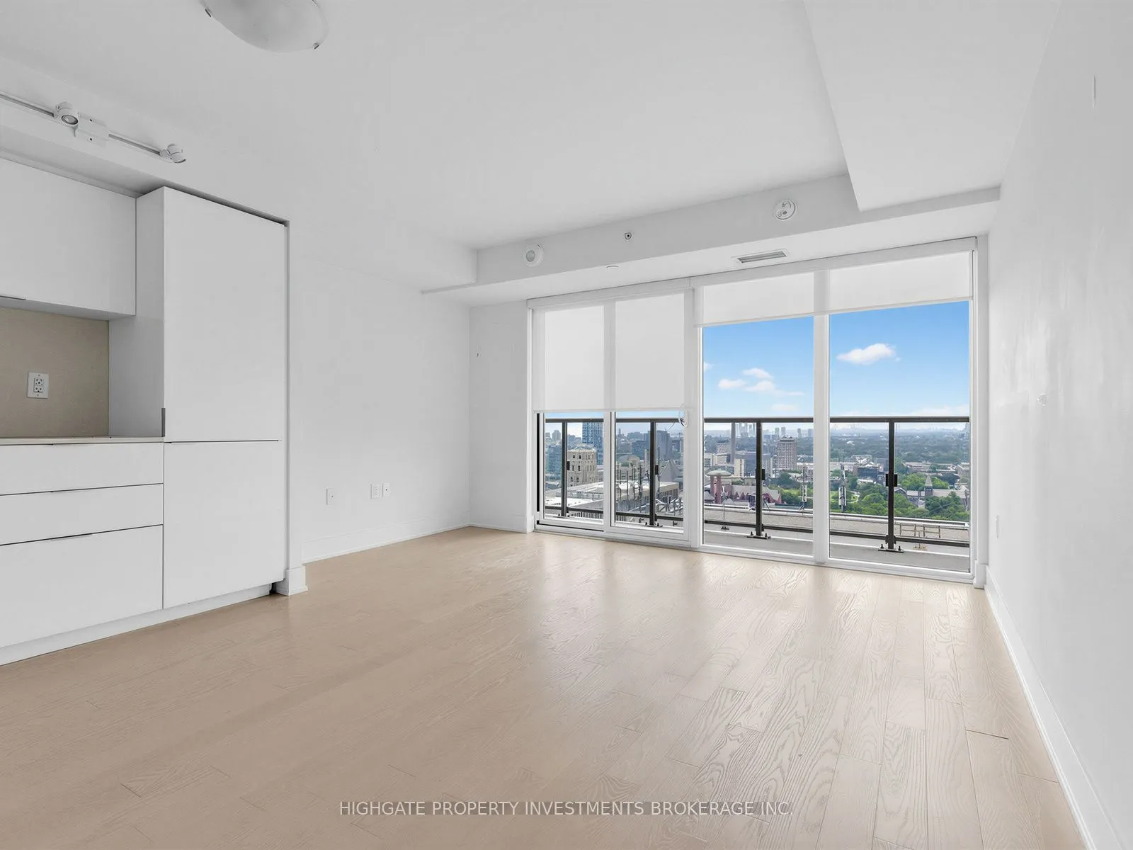 955 Bay Street #2711