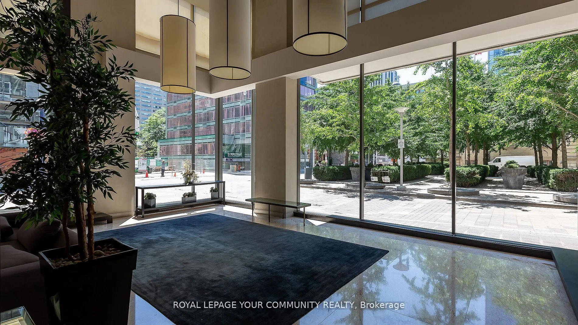 18 Yorkville Avenue #1801