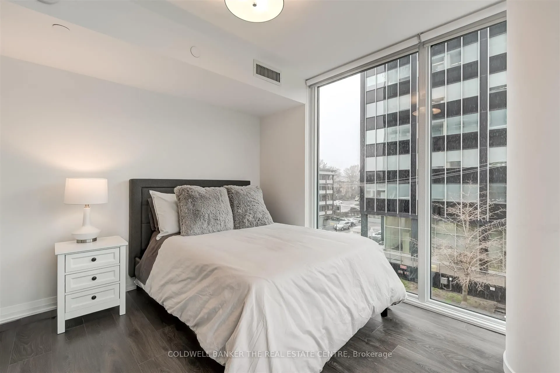 99 Foxbar Road #304