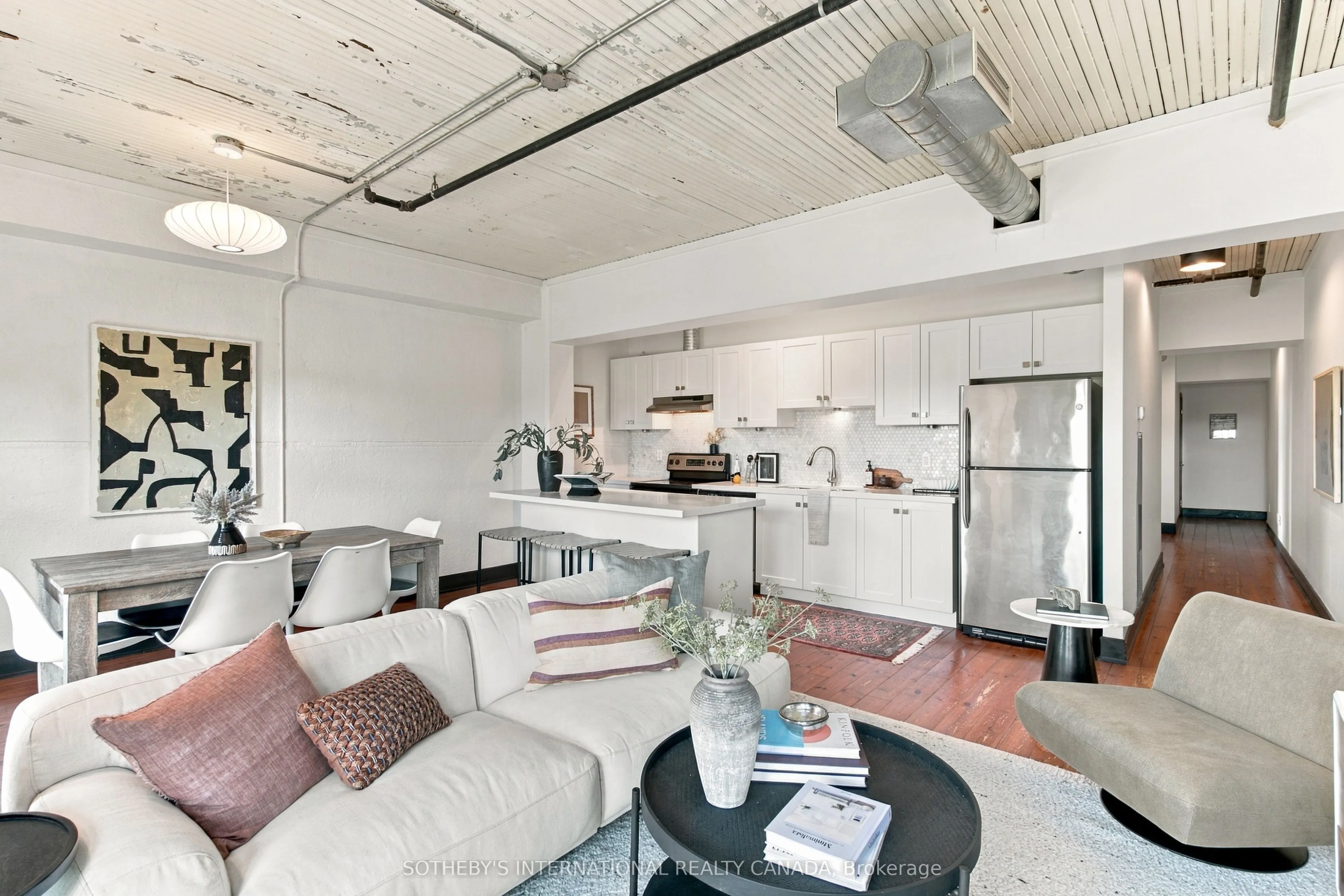 183 Dovercourt Road #412