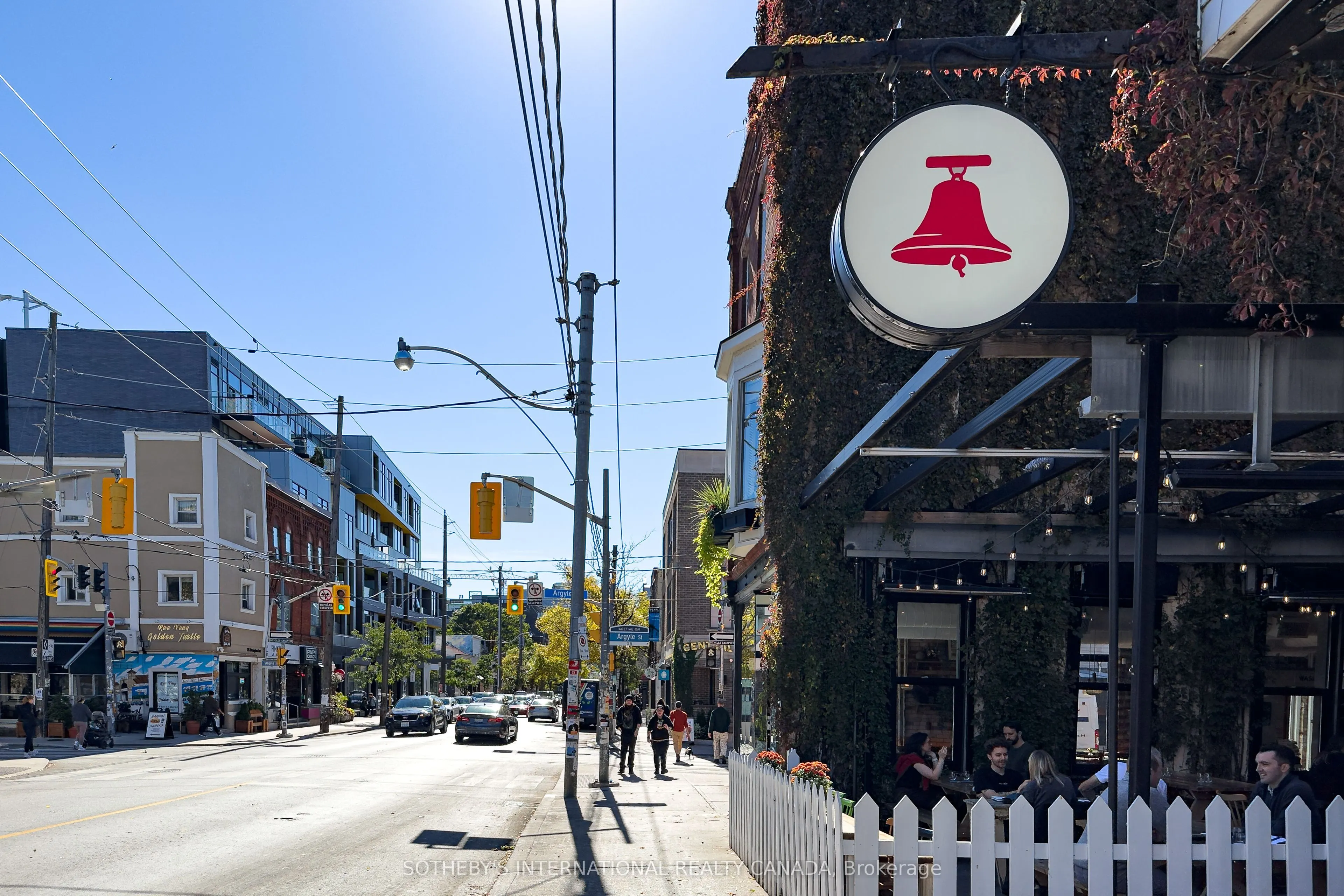 183 Dovercourt Road #412